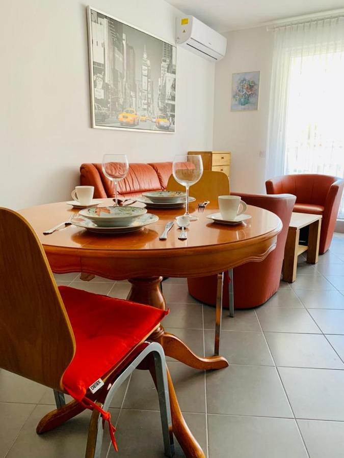 Apartment Alexandra Premantura Extérieur photo